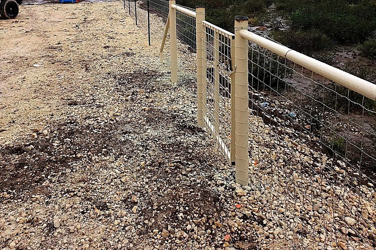 TRITEX ranch & field fence project photo 17