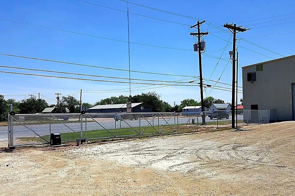 TRITEX commercial / chain link project photo 39