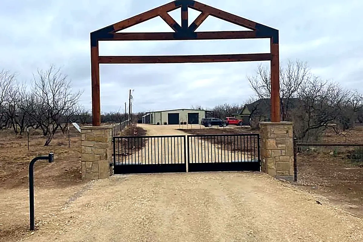 TRITEX gates & entrances project photo 53