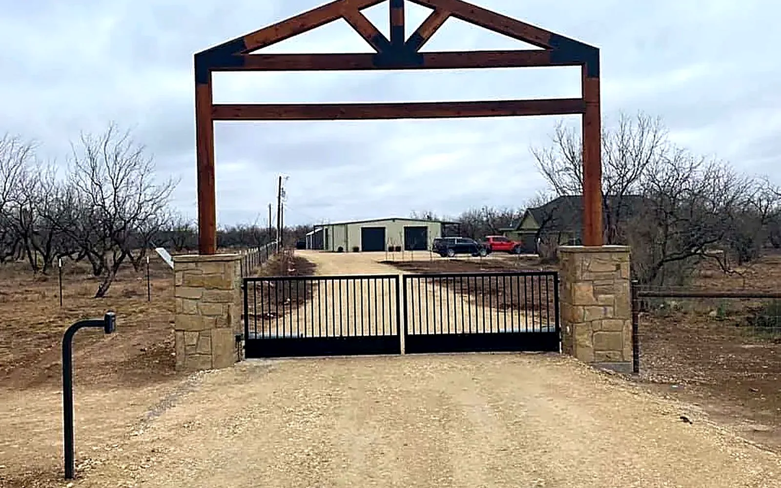 Gates and entrances